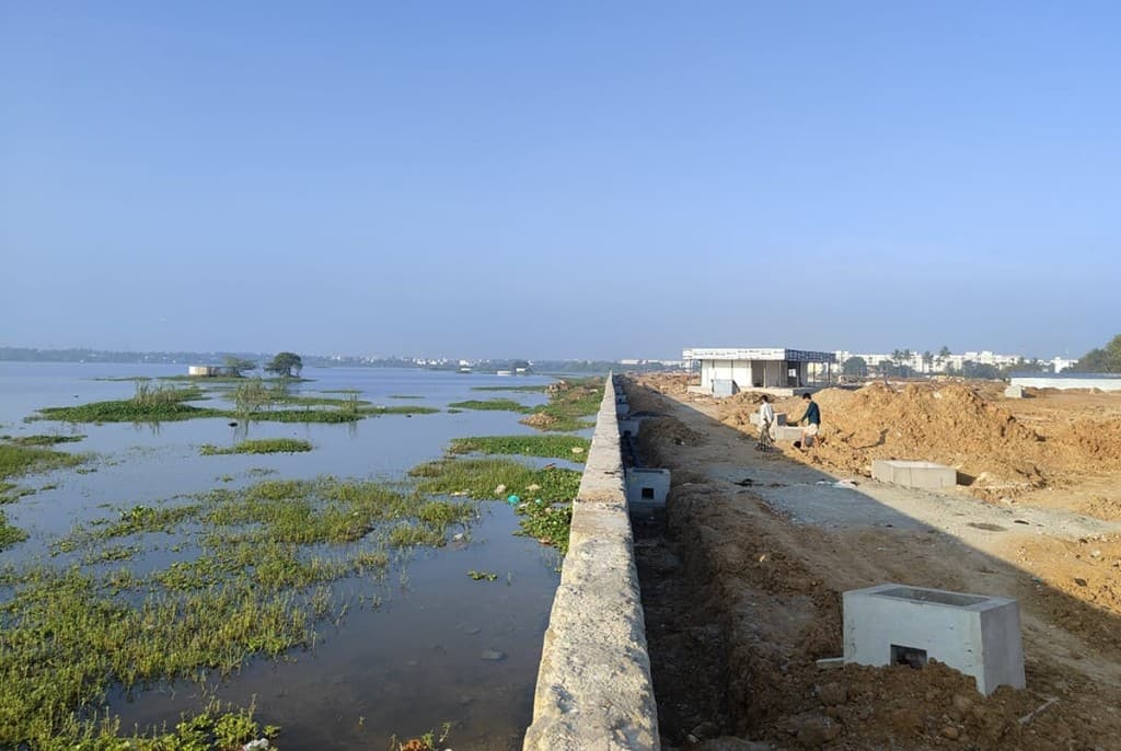 Madambakkam Lake row raises larger question: How was real-estate development cleared before wetland status was settled? — Environment, Chennai local news